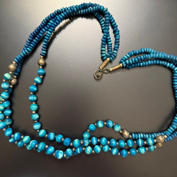 Tribal Triple Blue Beaded Strand Necklace - Picture 7 of 9